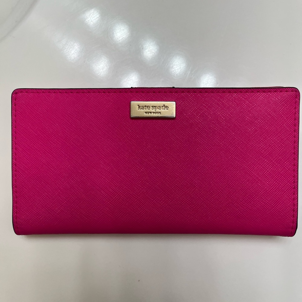 Kate Spade wallet♠️